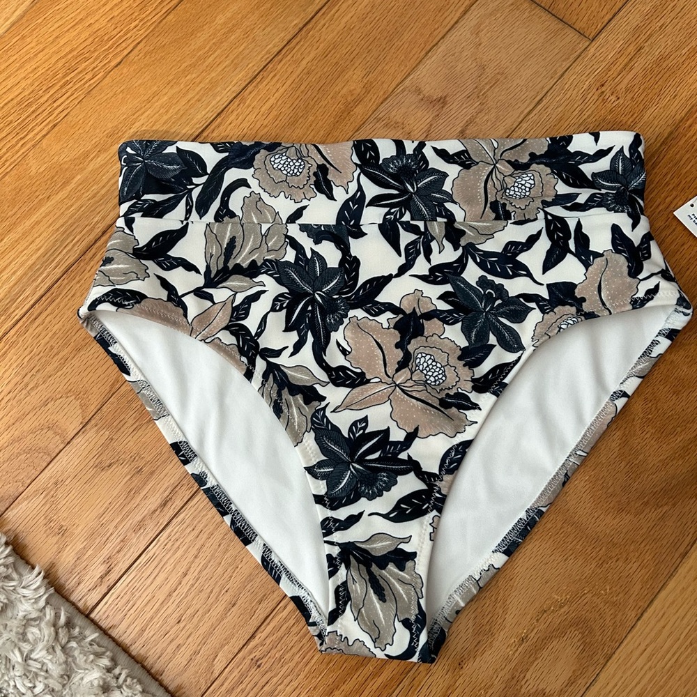 Old Navy Floral High-Waisted Bikini Bottom - Black and Tan